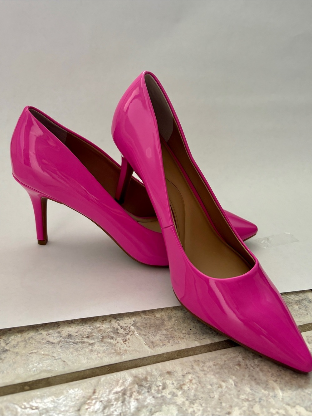 NWOT Women's Patent Pointed-Toe Heels in Bright Fuchsia/Hot Pink